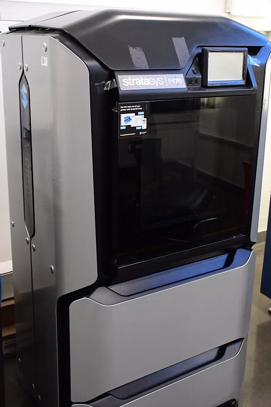AM Lab Equipment 1
